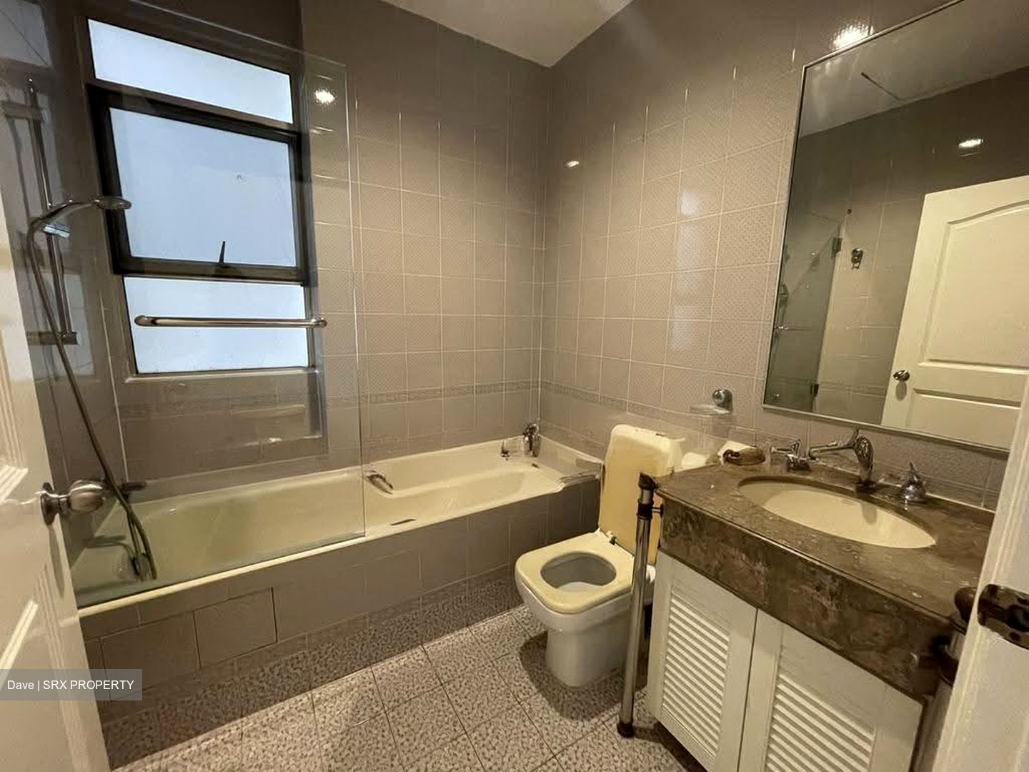 Leonie Condotel (D9), Condominium #635134651